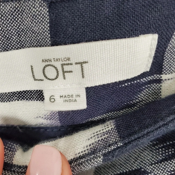 LOFT Rivera Navy Blue and White Shorts Siz… - Picture 4 of 7